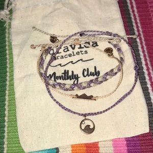 Pura Vida April ‘19 Monthly Club